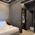 Gest Hotel *