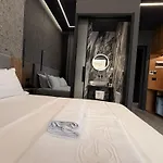 Gest * Radhimë