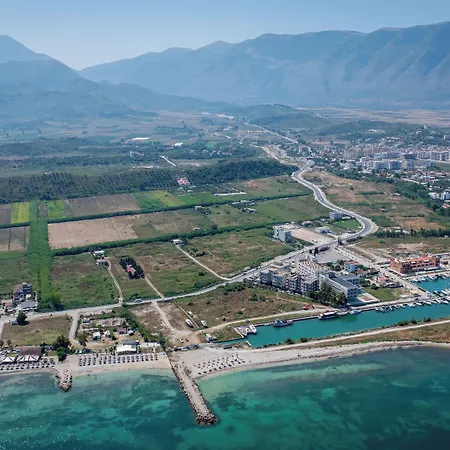 Gest 酒店 Radhimë